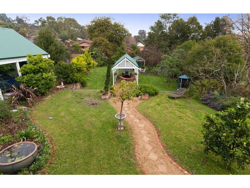 17 Stephens Road, Healesville VIC 3777