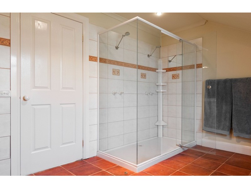 56a Geoffrey Drive, Kilsyth VIC 3137