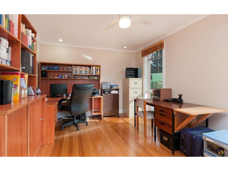 56a Geoffrey Drive, Kilsyth VIC 3137