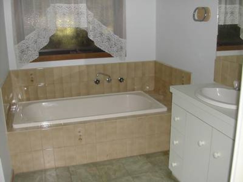 21 Huntingdale Drive, Chirnside Park VIC 3116