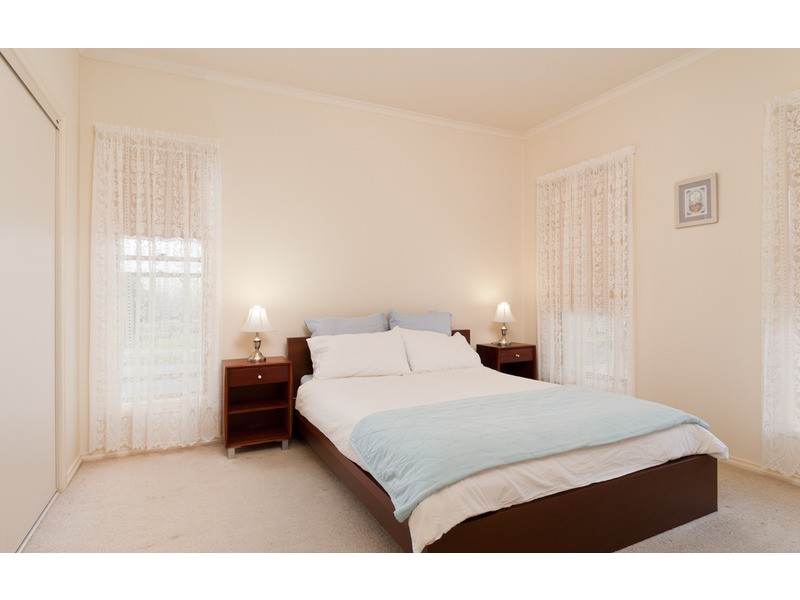 9 Bromley Close, Chirnside Park VIC 3116