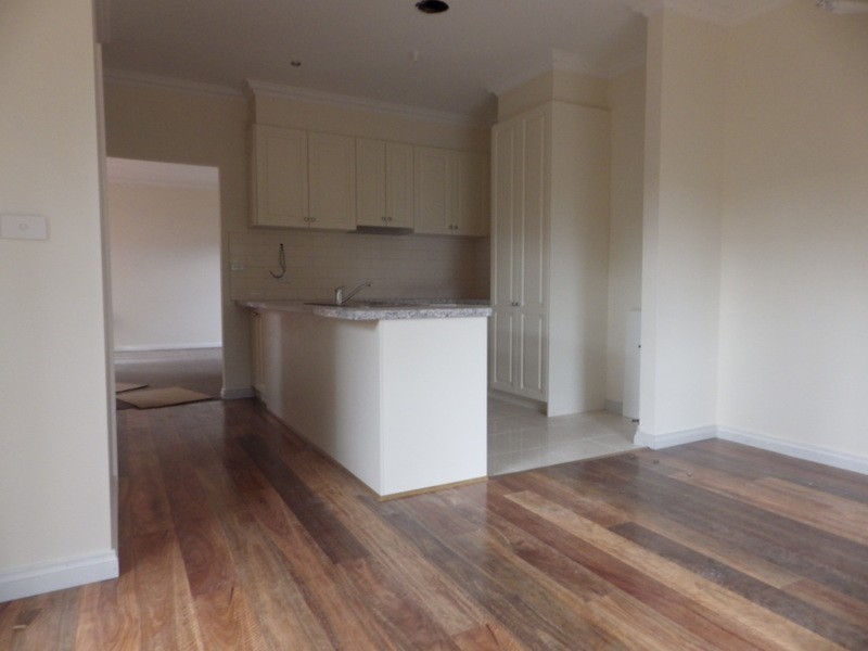 3/14a Parrs Road, Croydon VIC 3136