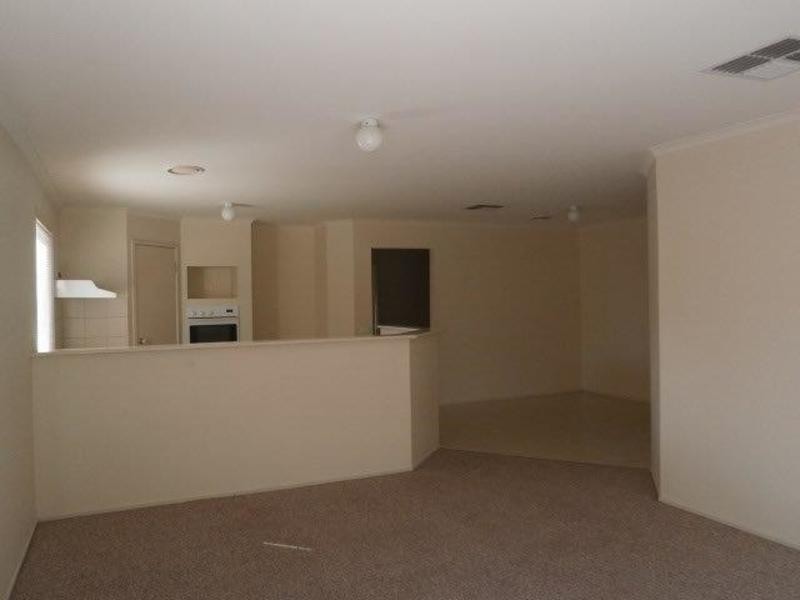 13 Rimfire Court, Lilydale VIC 3140