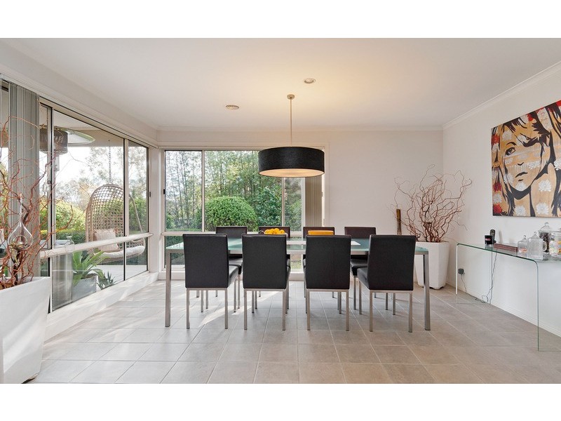 18 Mentor Grove, Lilydale VIC 3140