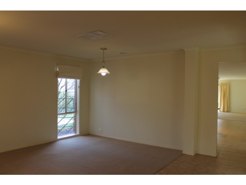 132 The Gateway, Lilydale VIC 3140