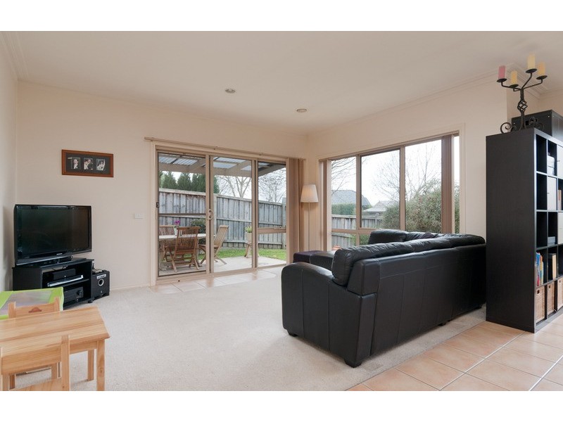 9 Bromley Close, Chirnside Park VIC 3116