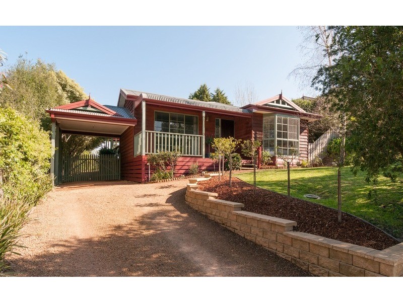 44 Bristol Crescent, Lilydale VIC 3140