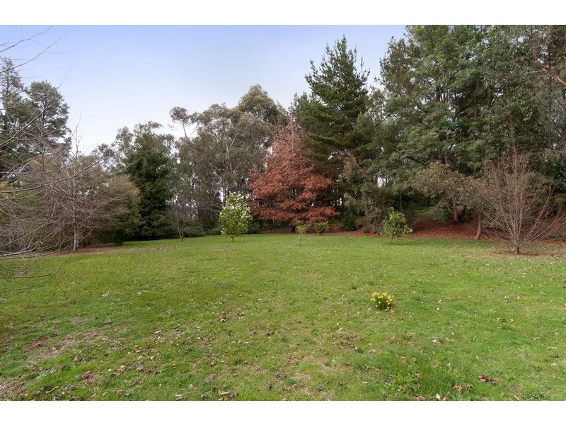 75 Old Baker  Road, Wandin East VIC 3139