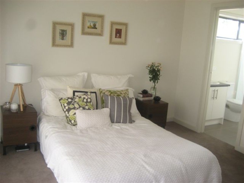 1/13 Lindel Court, Croydon VIC 3136