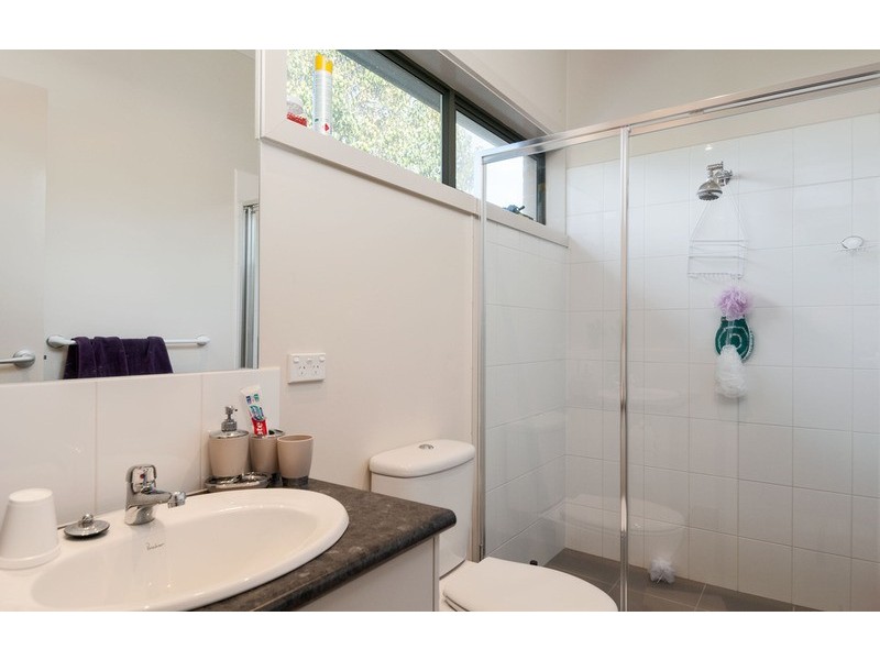 1/13 Lindel Court, Croydon VIC 3136