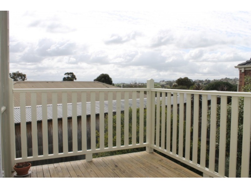 3 Joanne Avenue, Chirnside Park VIC 3116