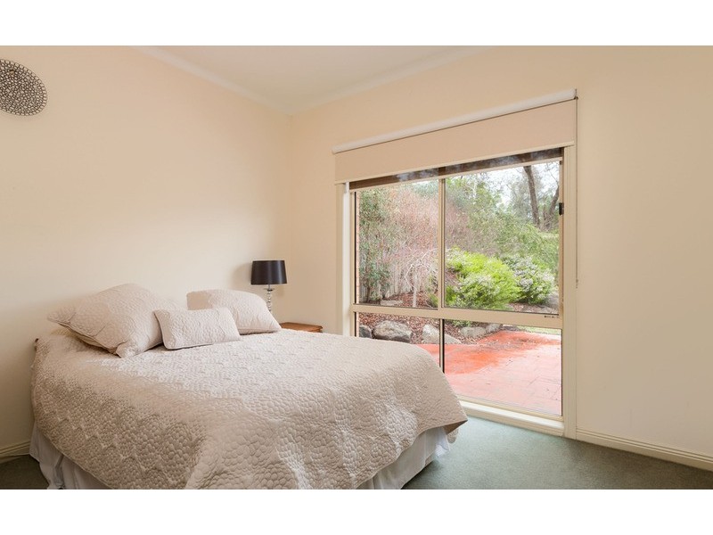 18 Woodlee Rise, Lilydale VIC 3140