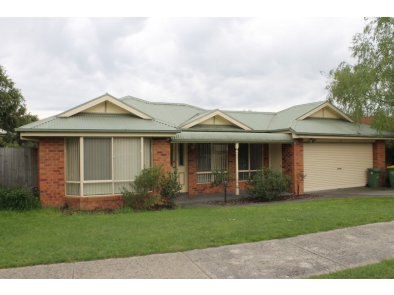 3 Clearwater Drive, Lilydale VIC 3140