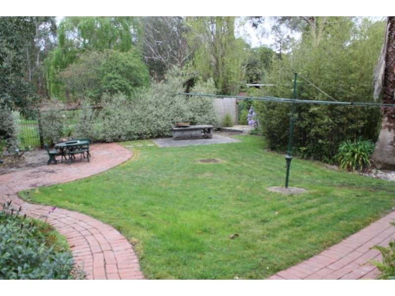 34 Oliver Street, Ringwood VIC 3134