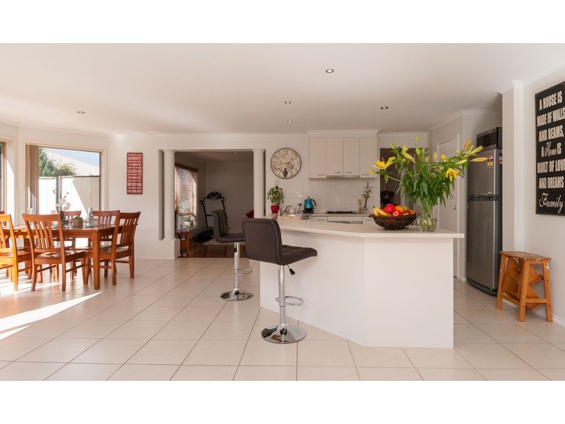 23 Pinoak Drive, Yarra Glen VIC 3775