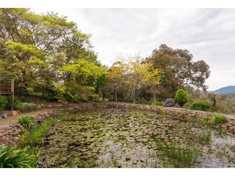 631 Victoria Road, Seville VIC 3139