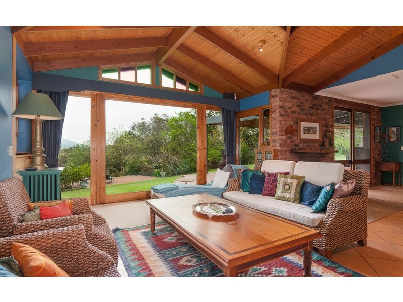 631 Victoria Road, Seville VIC 3139