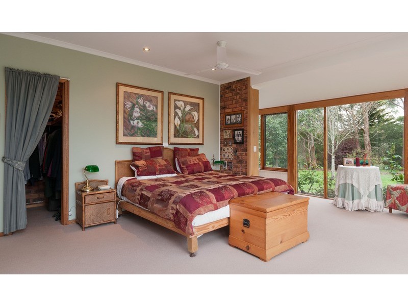 631 Victoria Road, Seville VIC 3139