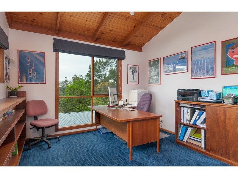 631 Victoria Road, Seville VIC 3139