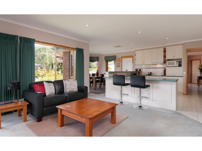 12 Karabec Place, Lilydale VIC 3140