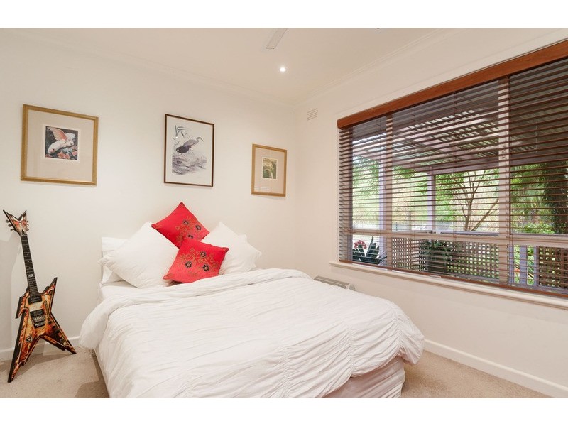 90 Wallace  Parade, Healesville VIC 3777