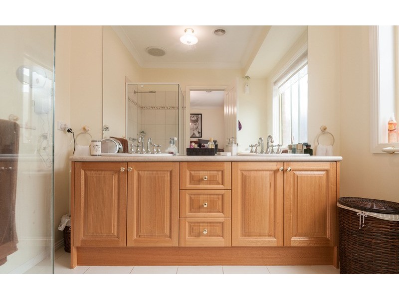 42 Kingsburgh Lane, Lilydale VIC 3140