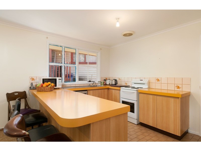24 Wellington Road, Wandin North VIC 3139