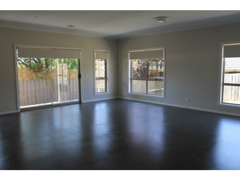 6 Denman Street, Kilsyth VIC 3137