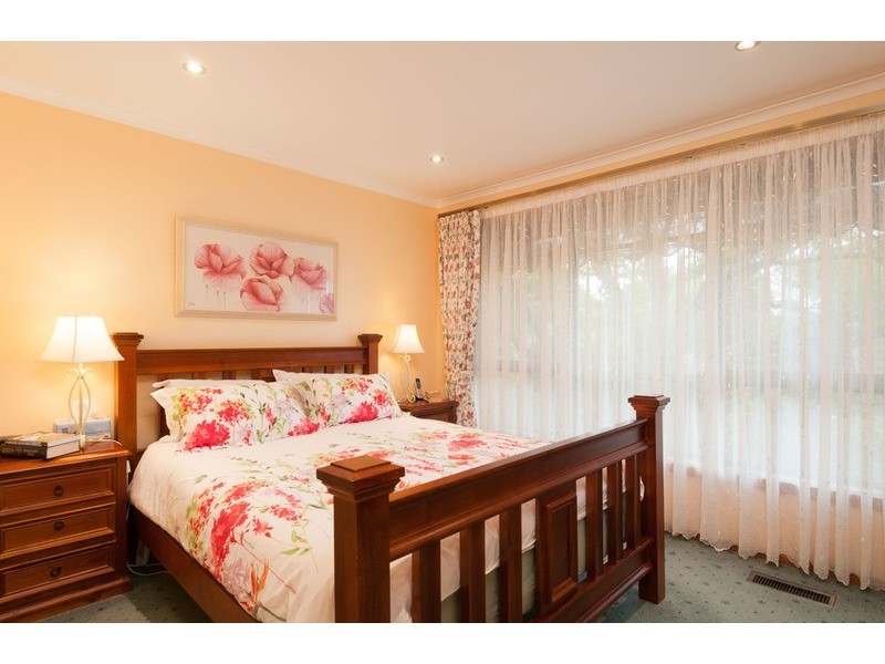 7 Breakaday Pass, Chirnside Park VIC 3116
