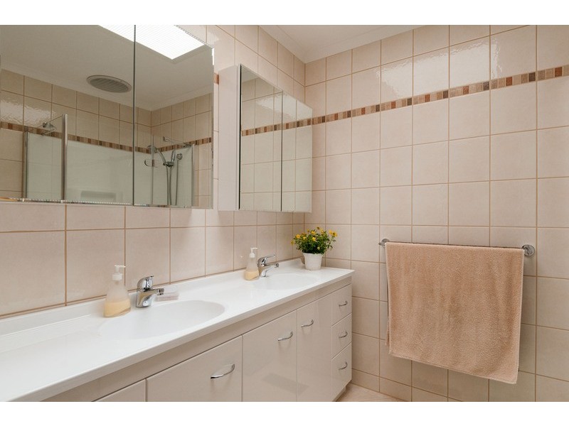 7 Breakaday Pass, Chirnside Park VIC 3116