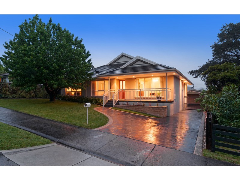 8 Tugun Road, Lilydale VIC 3140