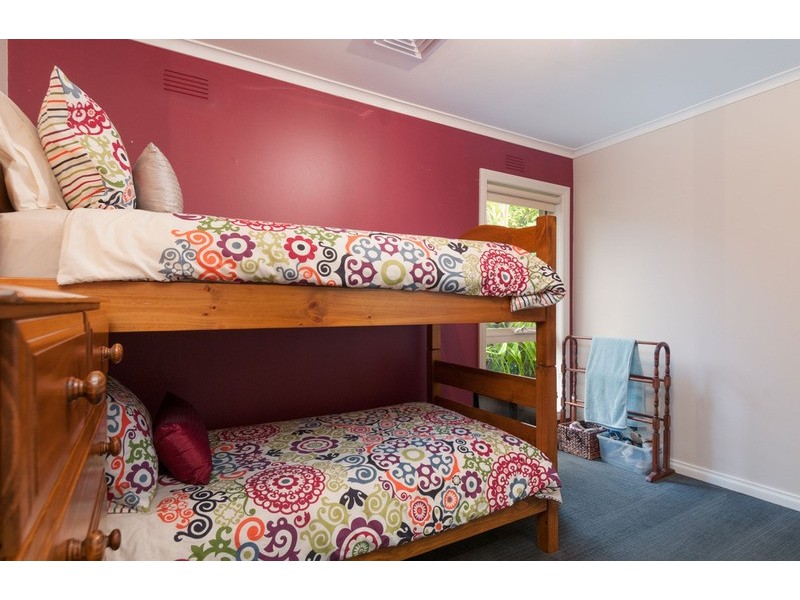 8 Tugun Road, Lilydale VIC 3140