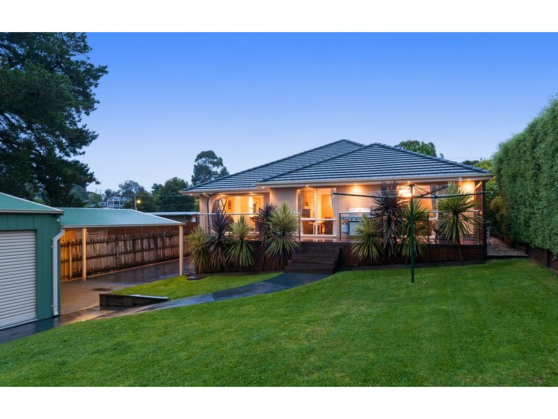 8 Tugun Road, Lilydale VIC 3140