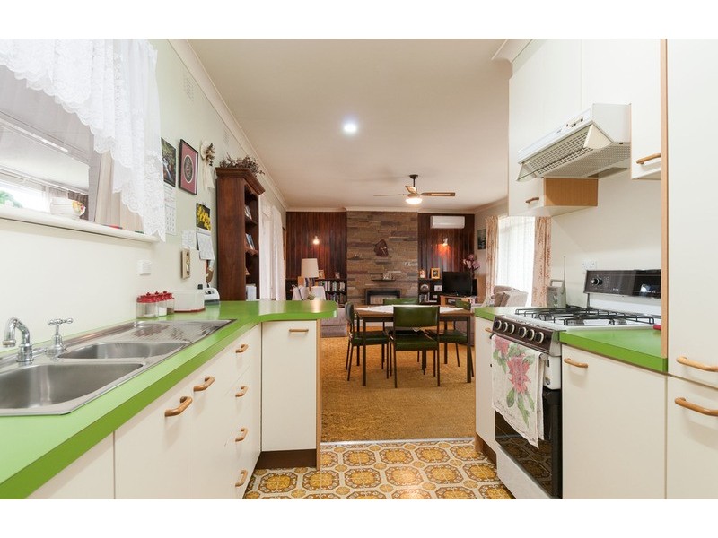 3 Saddleback Ridge, Chirnside Park VIC 3116