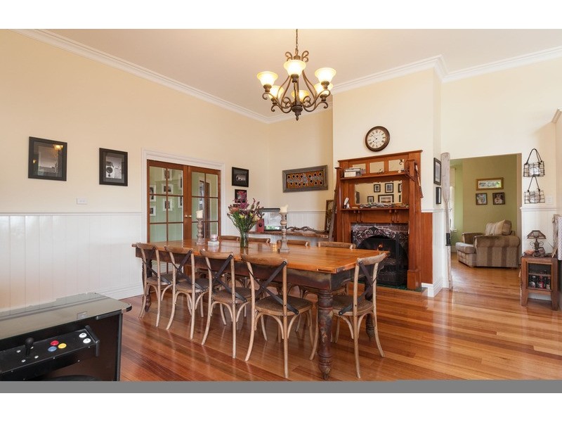63 English Street, Seville VIC 3139
