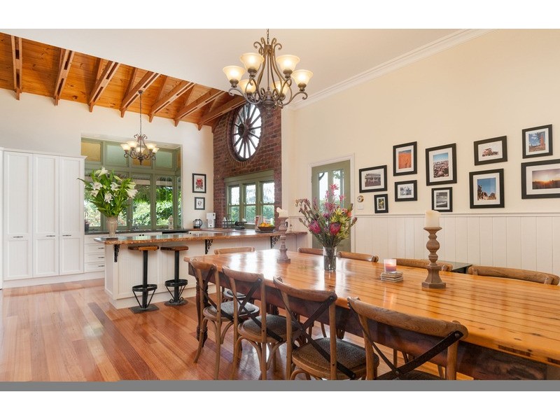 63 English Street, Seville VIC 3139