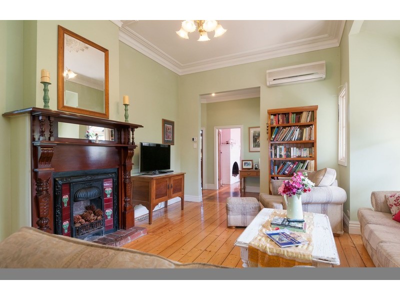 63 English Street, Seville VIC 3139