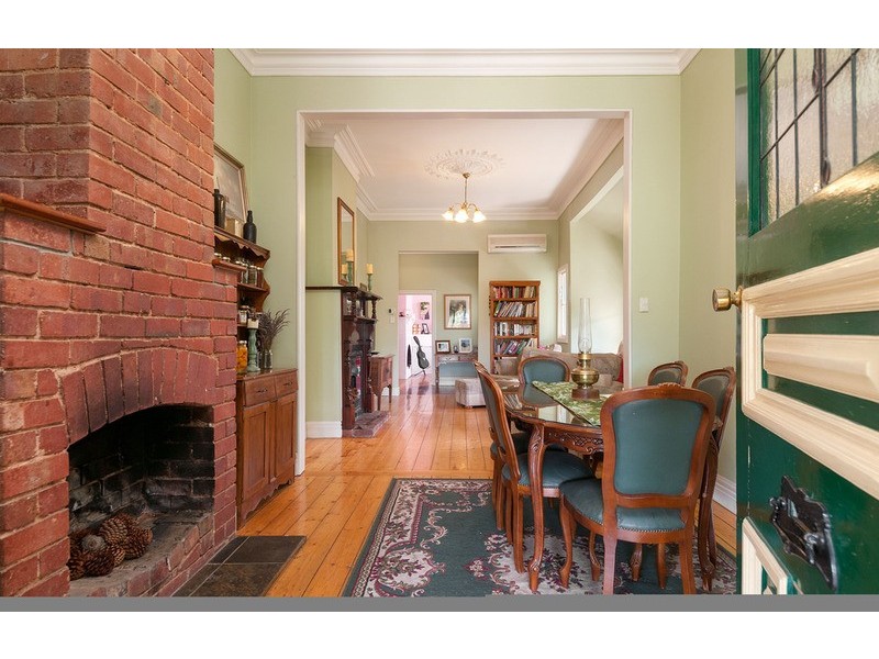 63 English Street, Seville VIC 3139