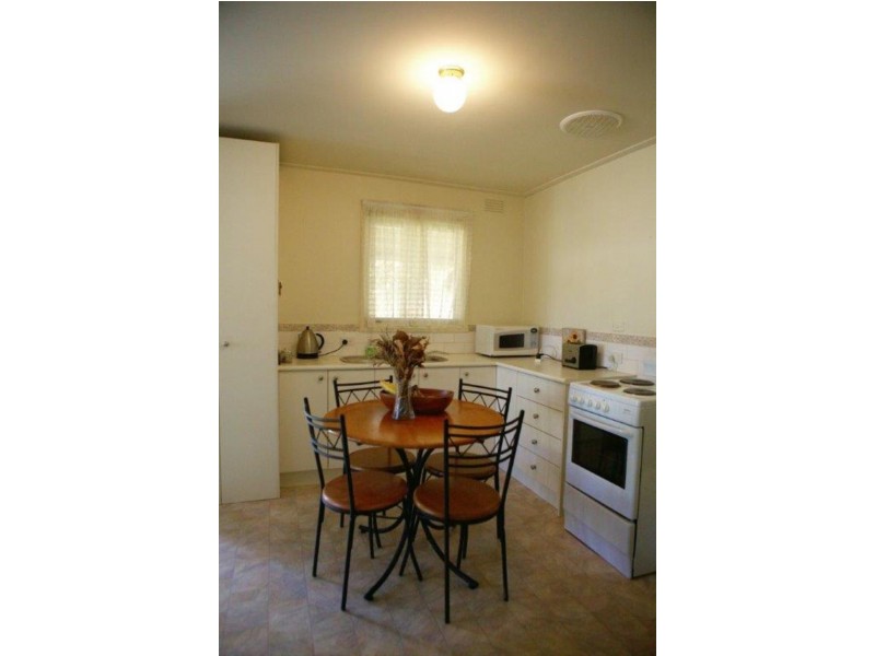 17 Durham Road, Kilsyth VIC 3137