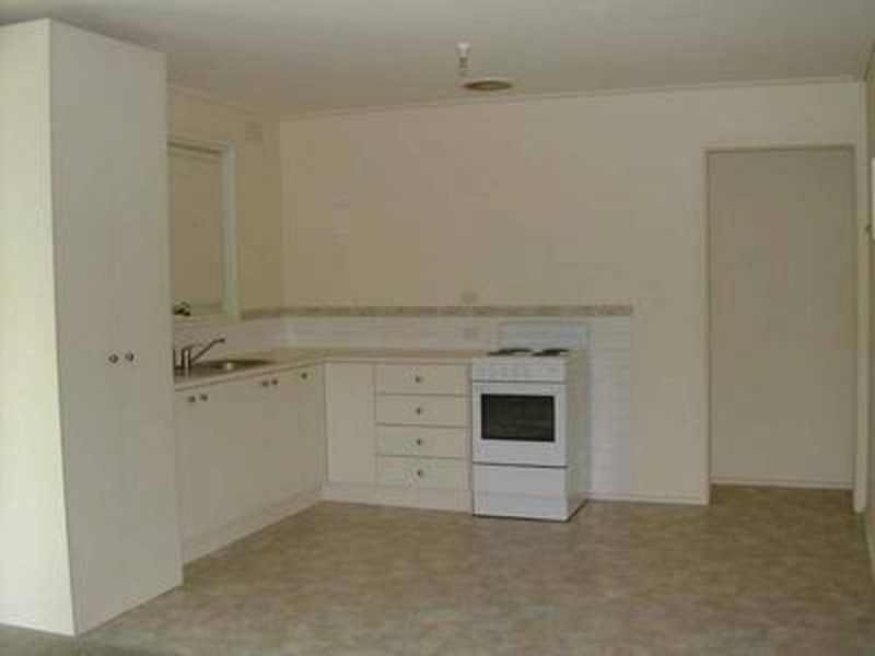 17 Durham Road, Kilsyth VIC 3137