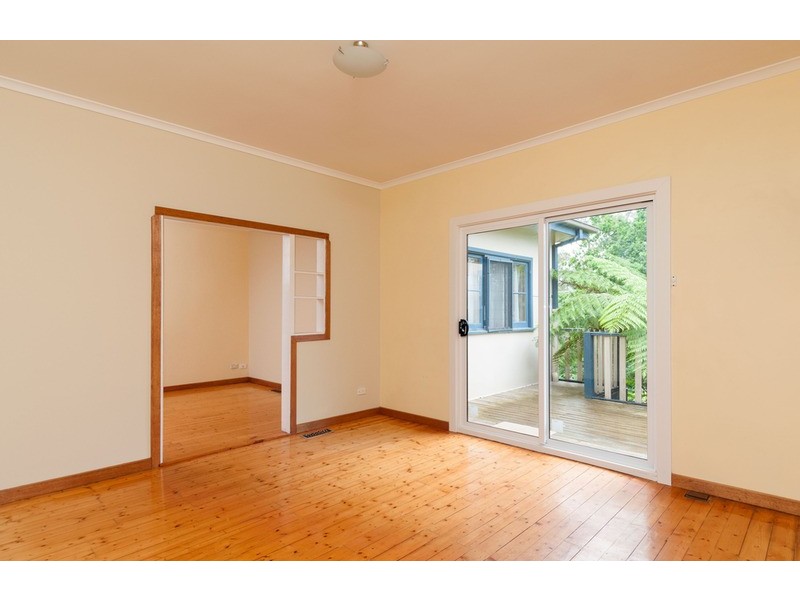 28 Old Warburton Road, Seville VIC 3139