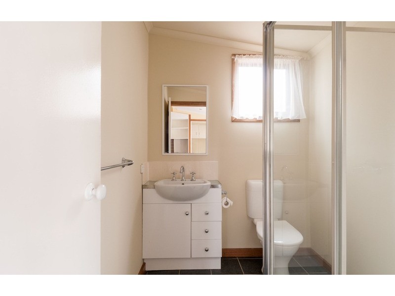 28 Old Warburton Road, Seville VIC 3139