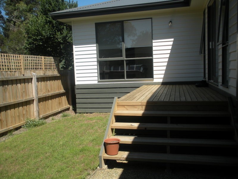 12 Mt View Parade, Mooroolbark VIC 3138