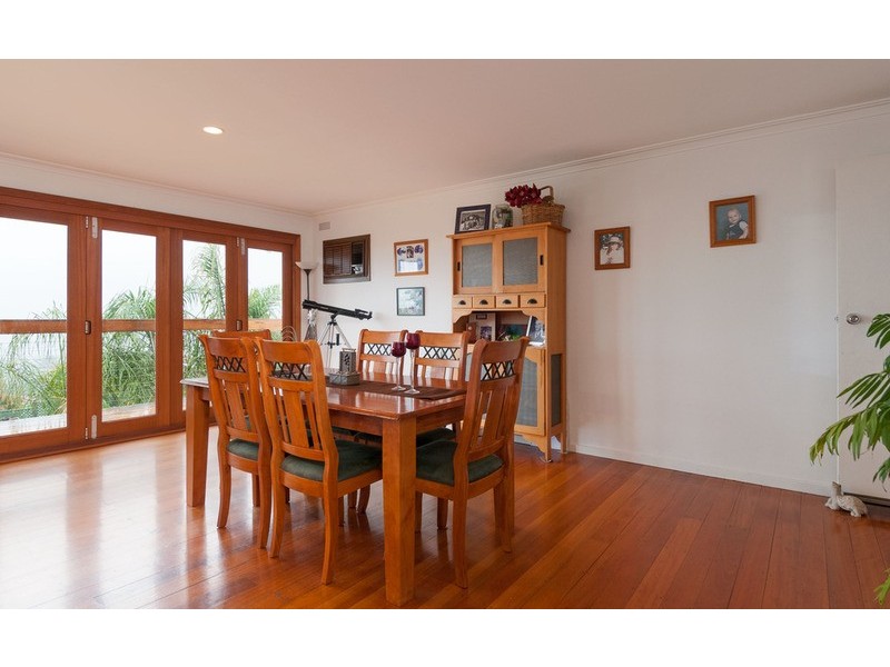 24 Crownpoint Ridge, Chirnside Park VIC 3116