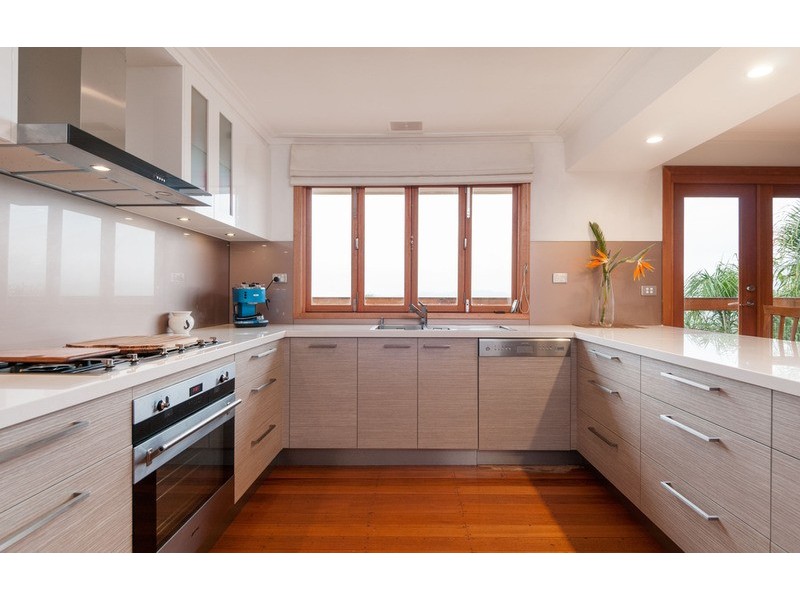 24 Crownpoint Ridge, Chirnside Park VIC 3116