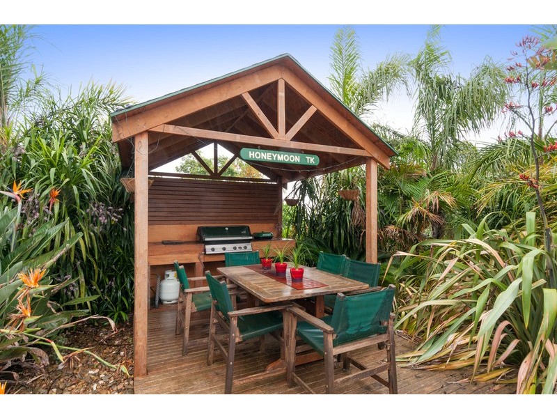 24 Crownpoint Ridge, Chirnside Park VIC 3116