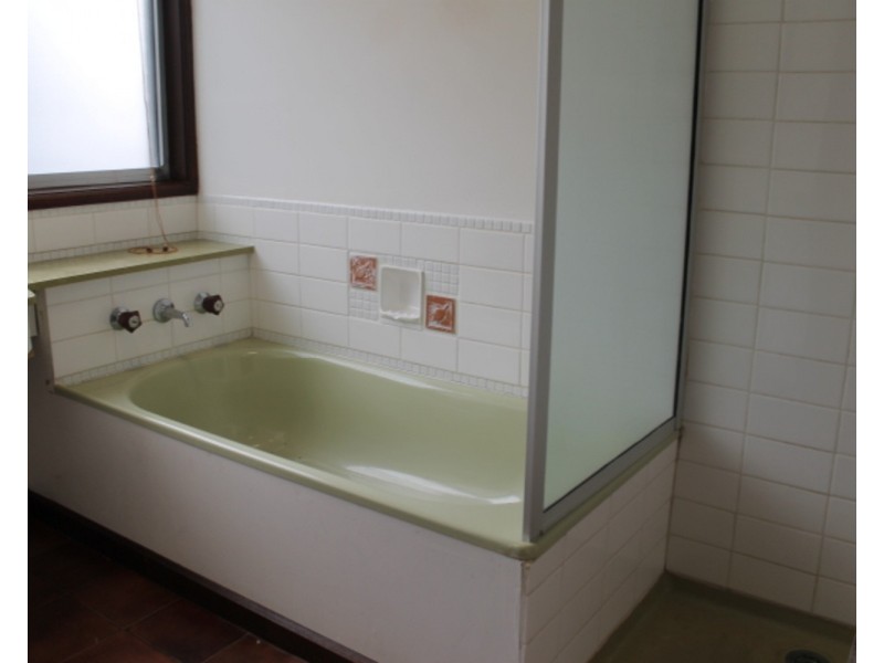 17 Gordon Avenue, Montrose VIC 3765