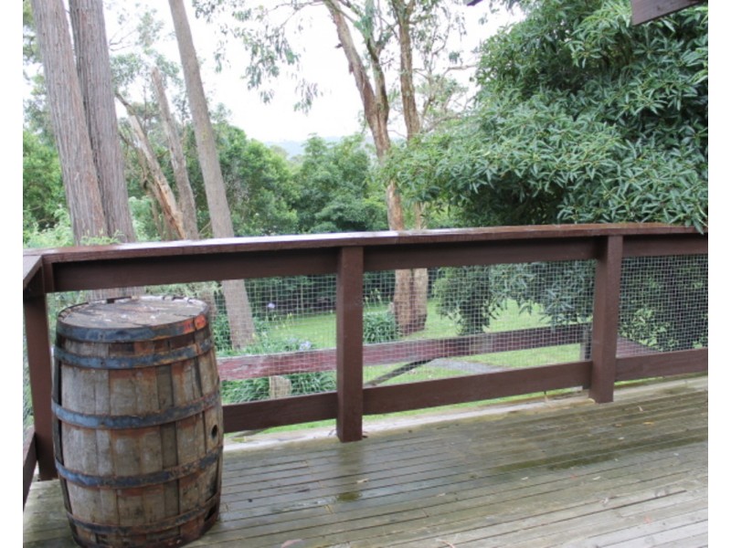 17 Gordon Avenue, Montrose VIC 3765