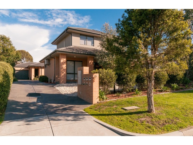 1/13 Lindel Court, Croydon VIC 3136