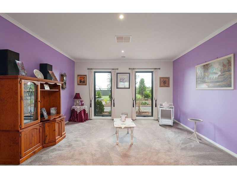 90 Sunset Drive, Chirnside Park VIC 3116